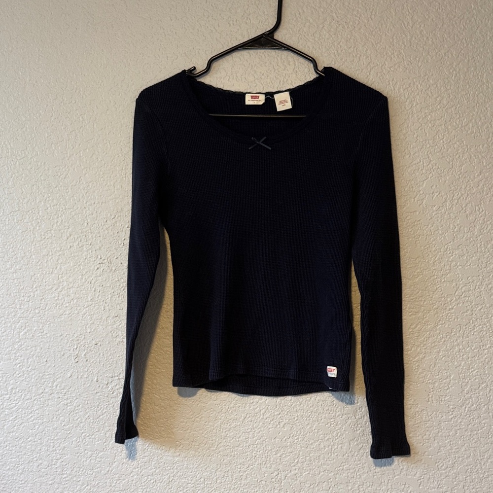 Levi’s Navy Waffle Knit Top